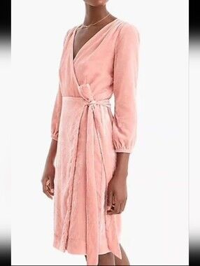 J. Crew Wrap Dress in Drapey Velvet Light Blush Pink Seashell size 18 feminine